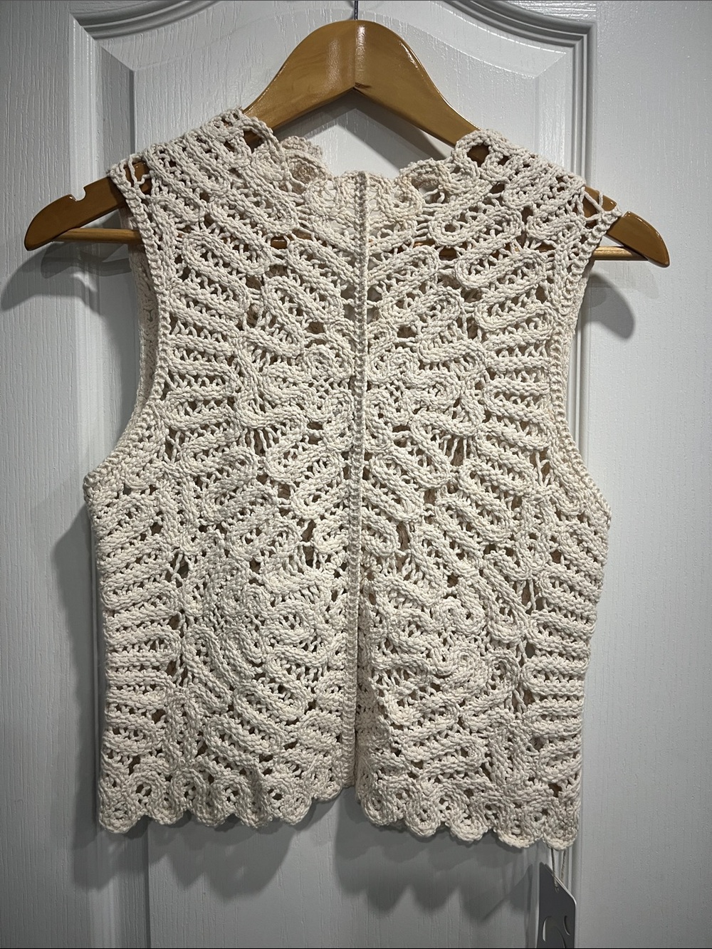 Commense Women's Crochet Vest in Cream
